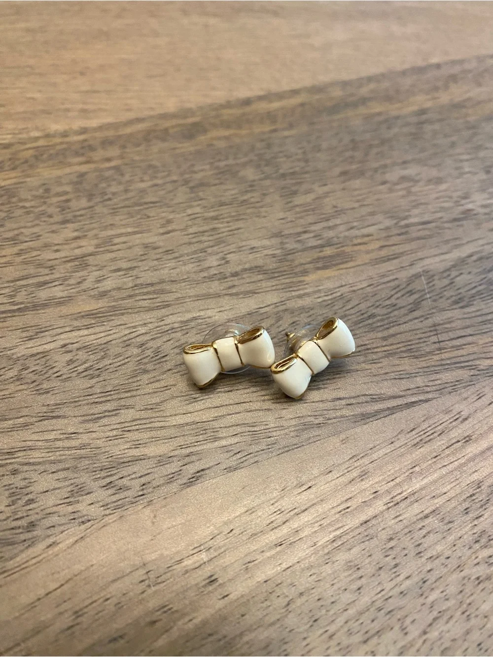 new- Kate Spade black and white bow bracelet and white bow earrings